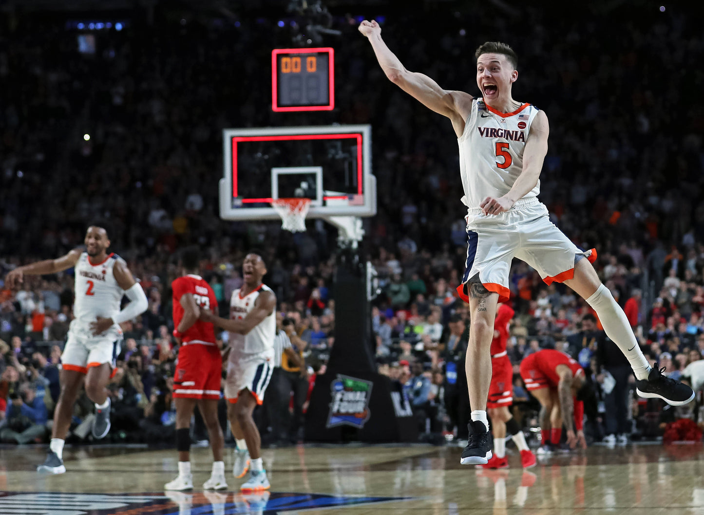 Pillars & Principles: The Legacy of University of Virginia Coach Tony Bennett