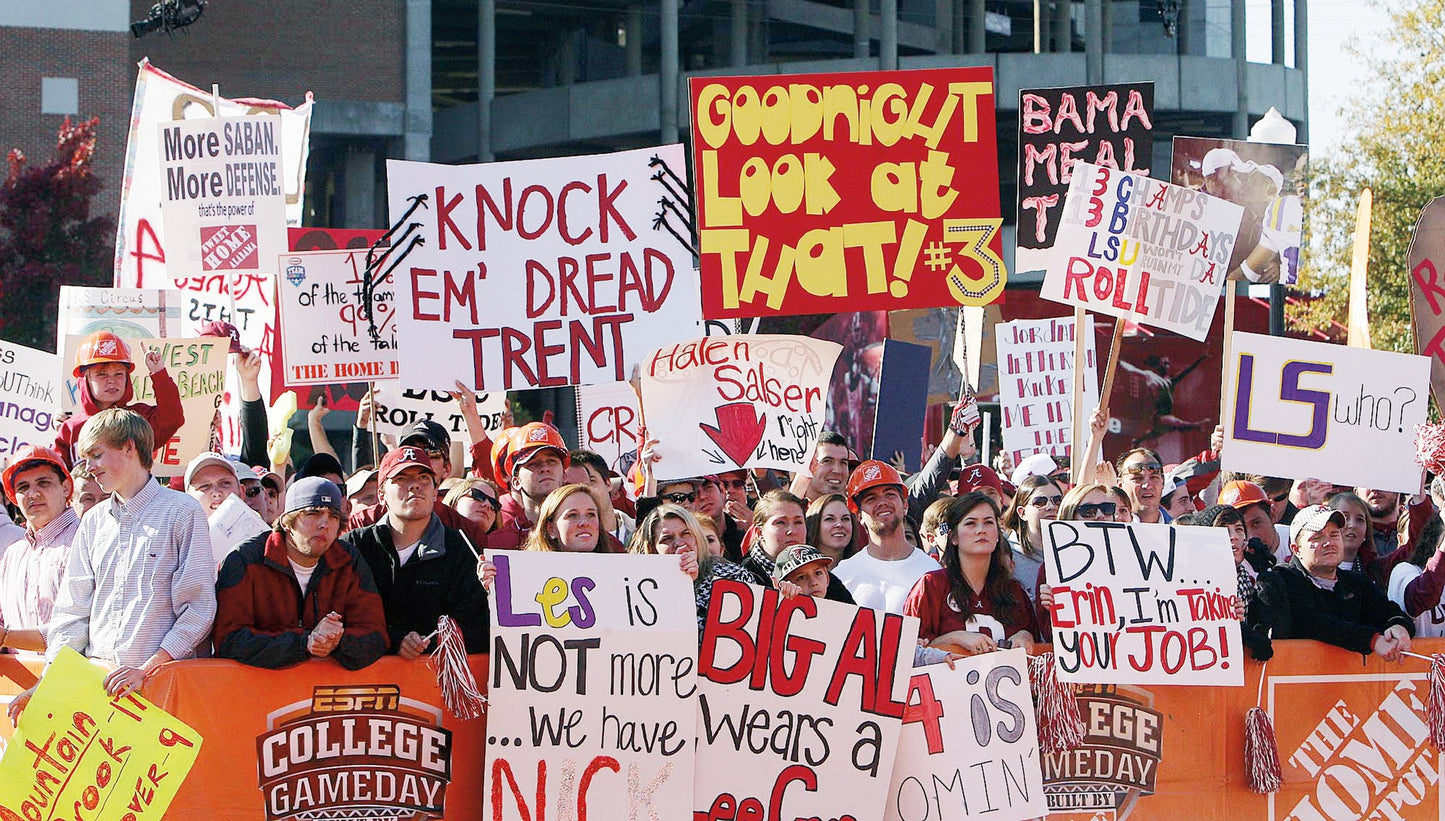 Crimson Reign: Alabama's 2011 Season and Return to the top of College Football