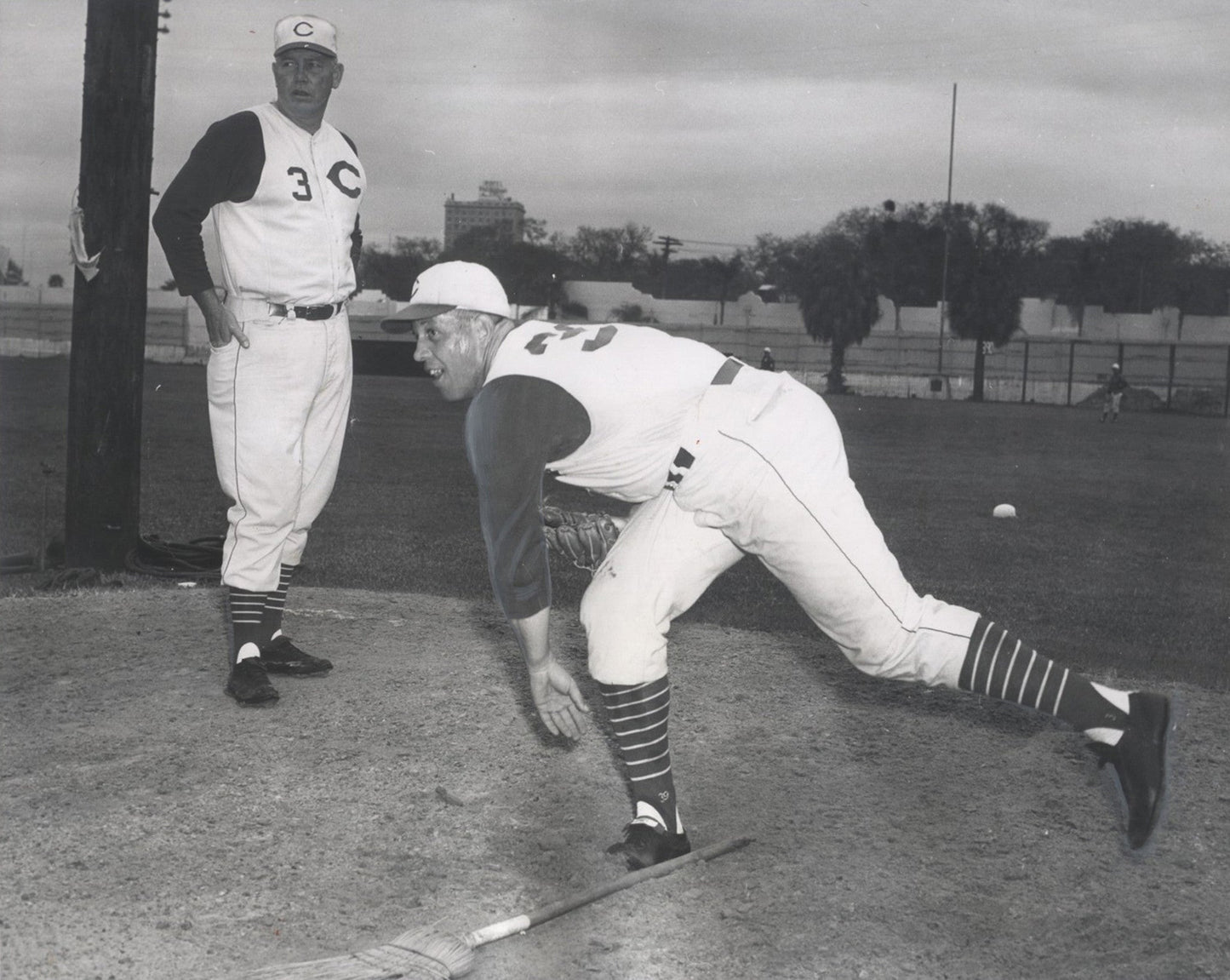 Joe Nuxhall: The Life, Legacy, and Words of a Cincinnati Icon