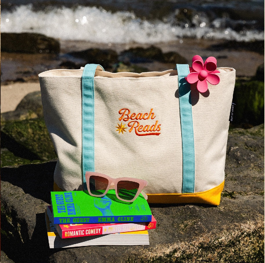 Beach Reads Tote Bag - Zippered - Canvas