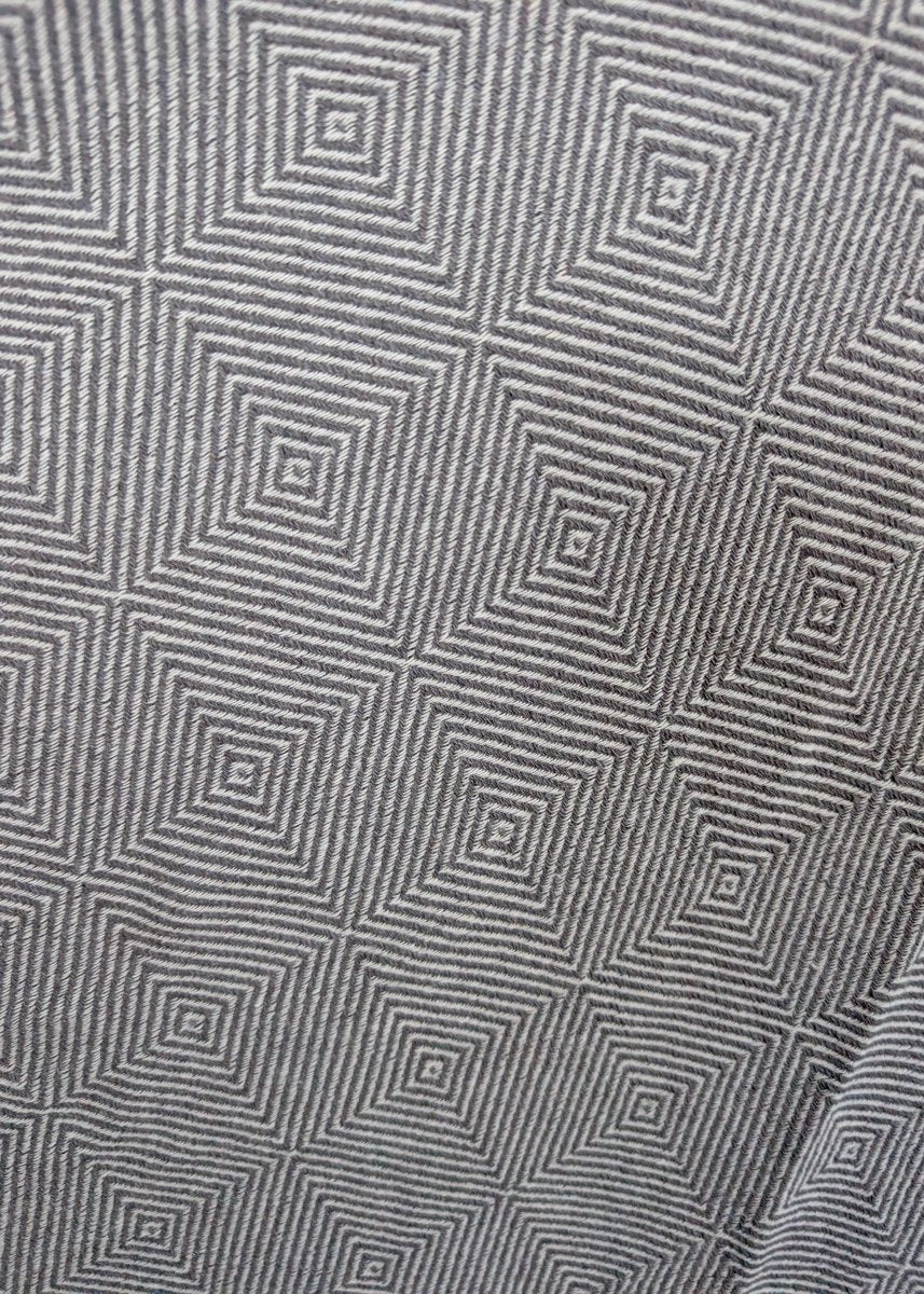 Explorer Towel | Oversized Turkish Cotton Towel with Geometric Design