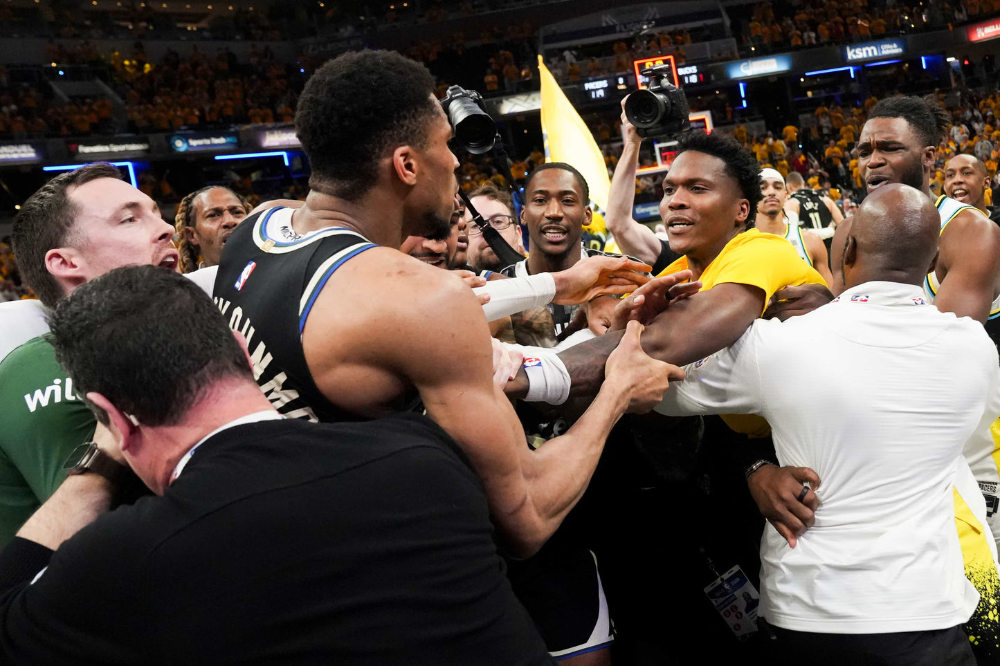 GOLD RUSH! How the Indiana Pacers claimed their first Eastern Conference title in 25 years