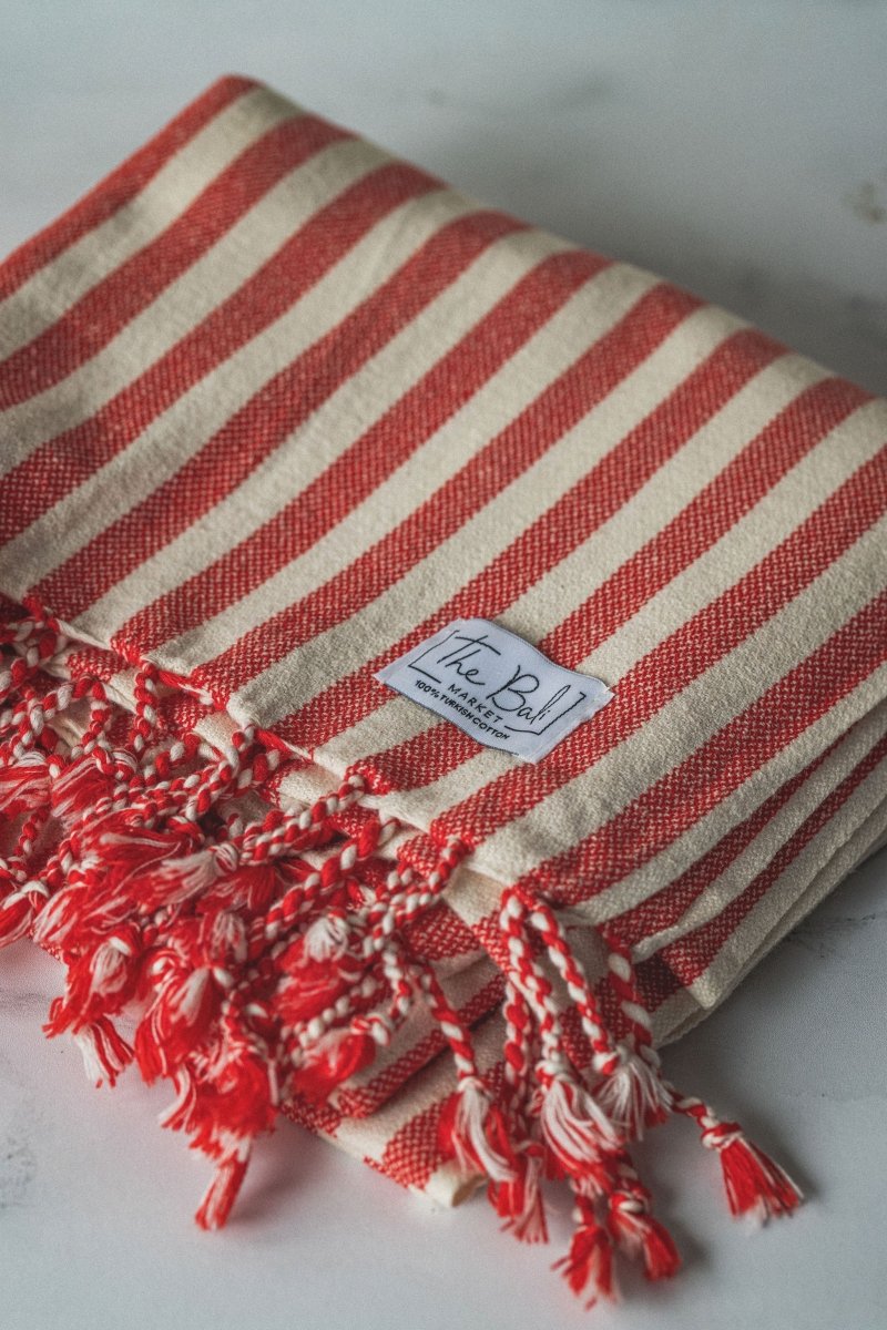 Vertical Stripe Turkish Beach Towel – Full-Size, Handwoven with Tassels – Modern Design