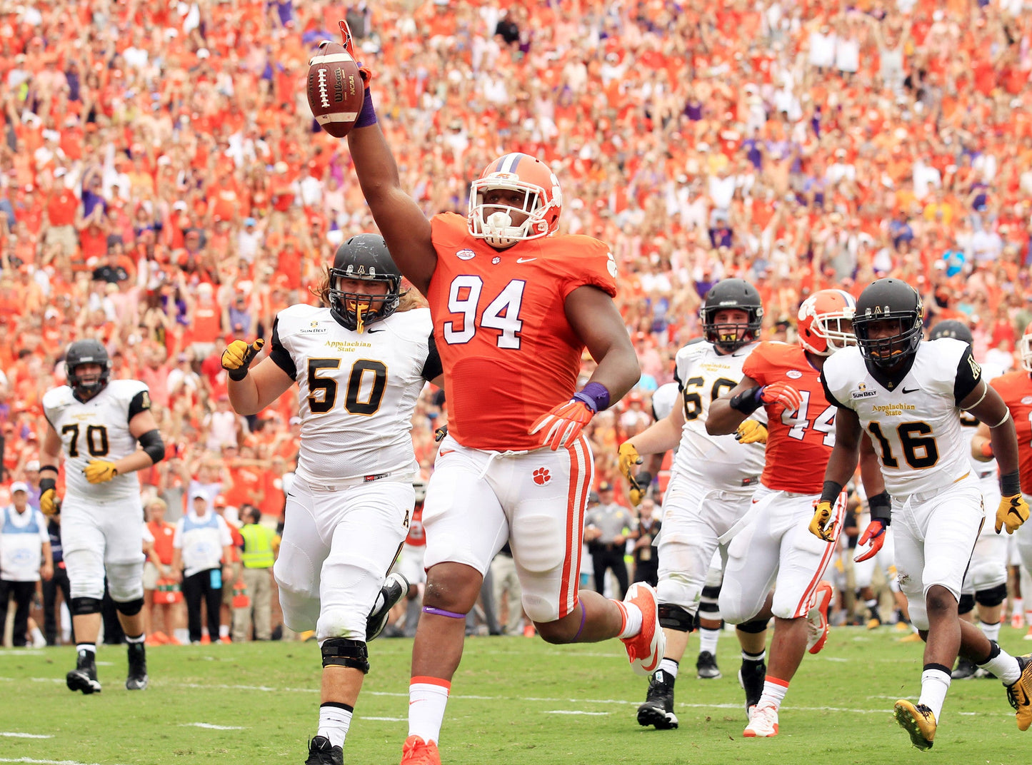 Earning the Stripes: Clemson’s 2015 Historic Football Season