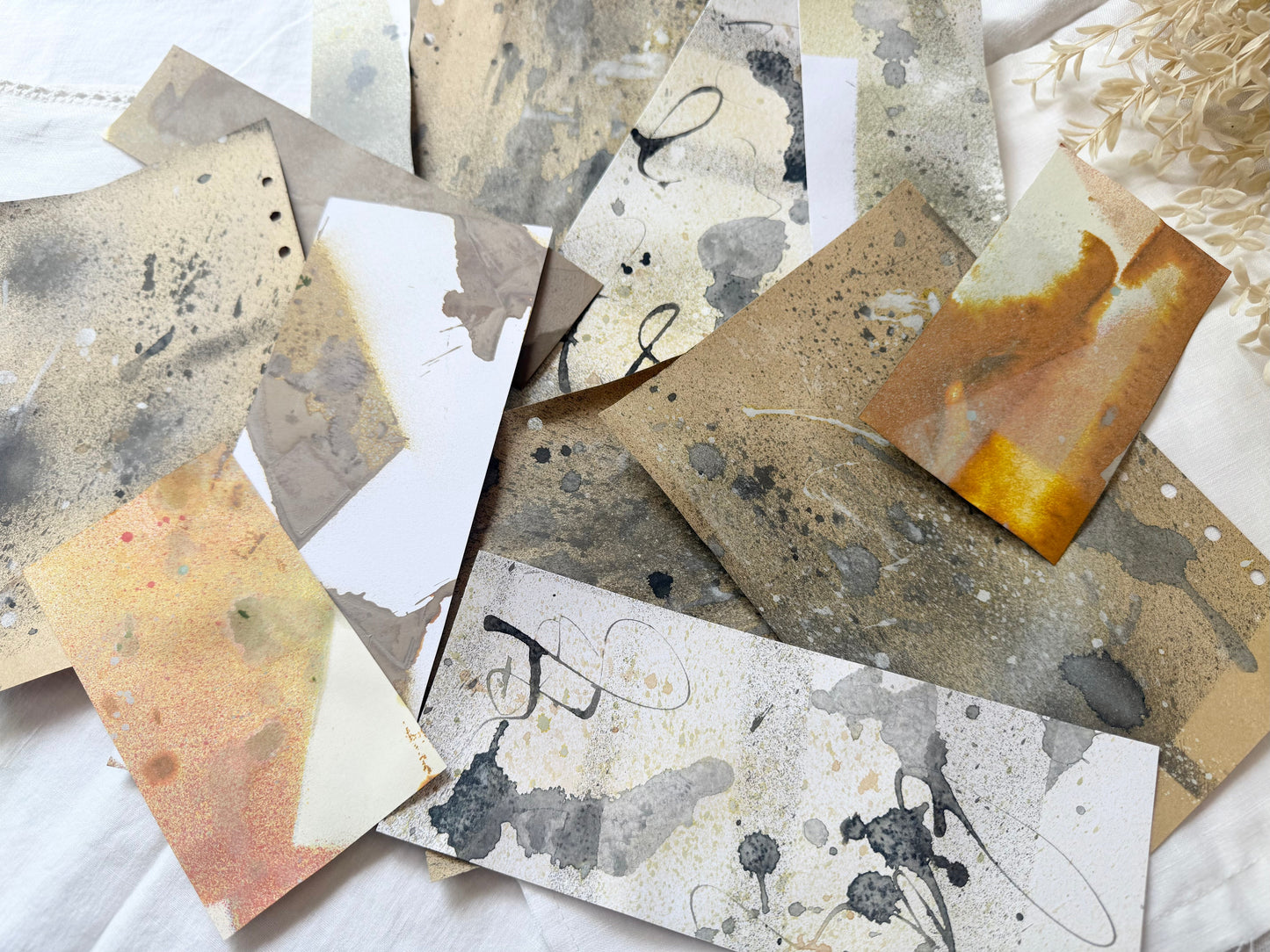 Dyed Paper Pack