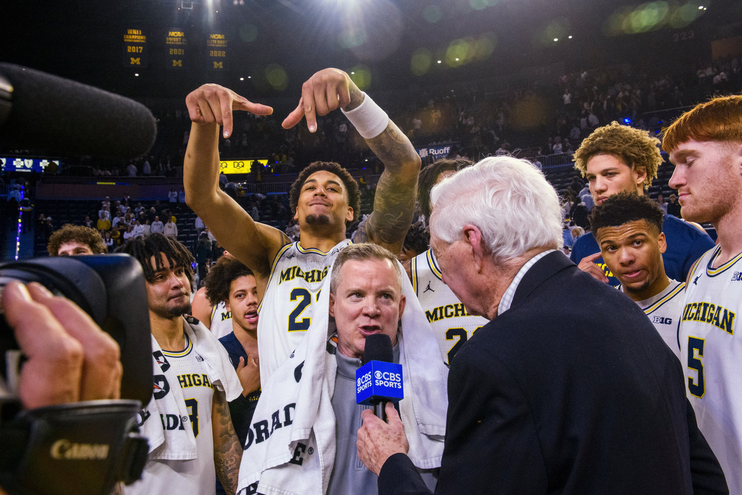 MAIZE THE ROOF: How the Michigan Wolverines Dominated College Basketball (Pediment)  - PREORDER ships 06/05/2026