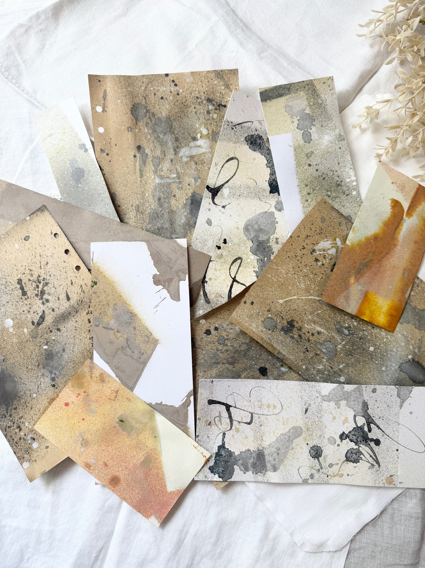 Dyed Paper Pack