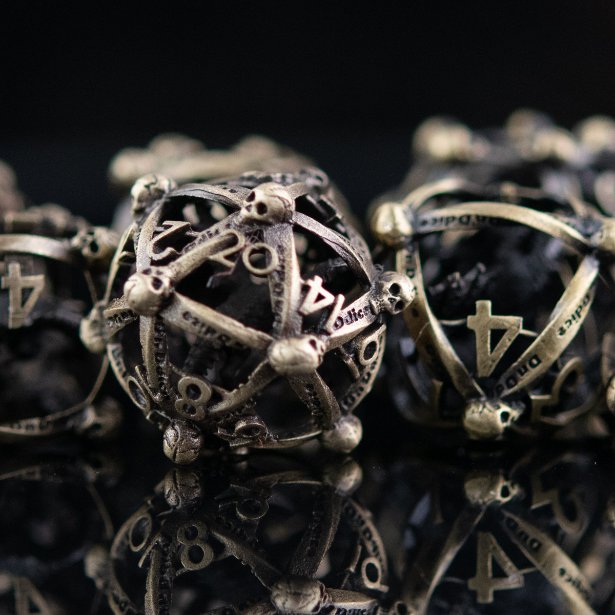 Pre-Order|| Draco Immortui Hollow Metal Dice Set - Champagne Gold