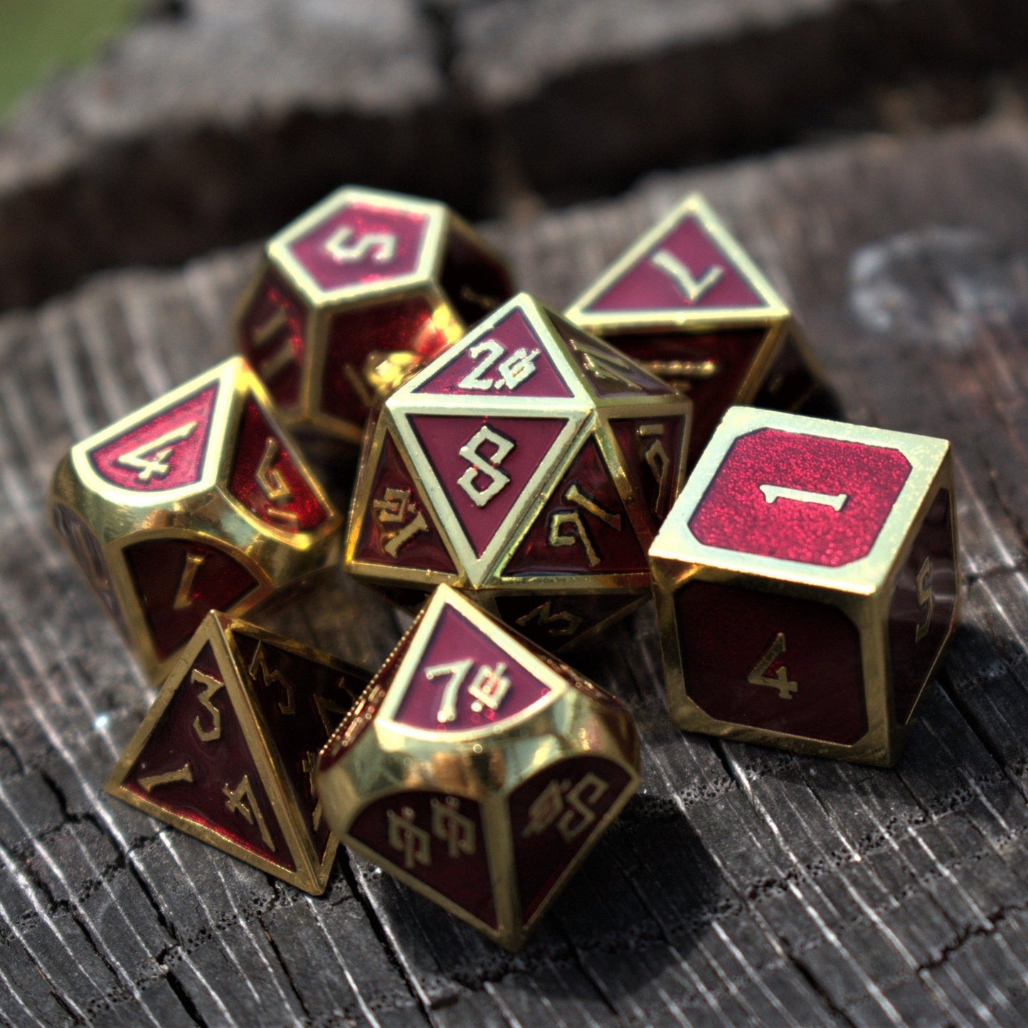 PRE-ORDER || Elder Runes Crimson Blood And Gold Metal Dice Set