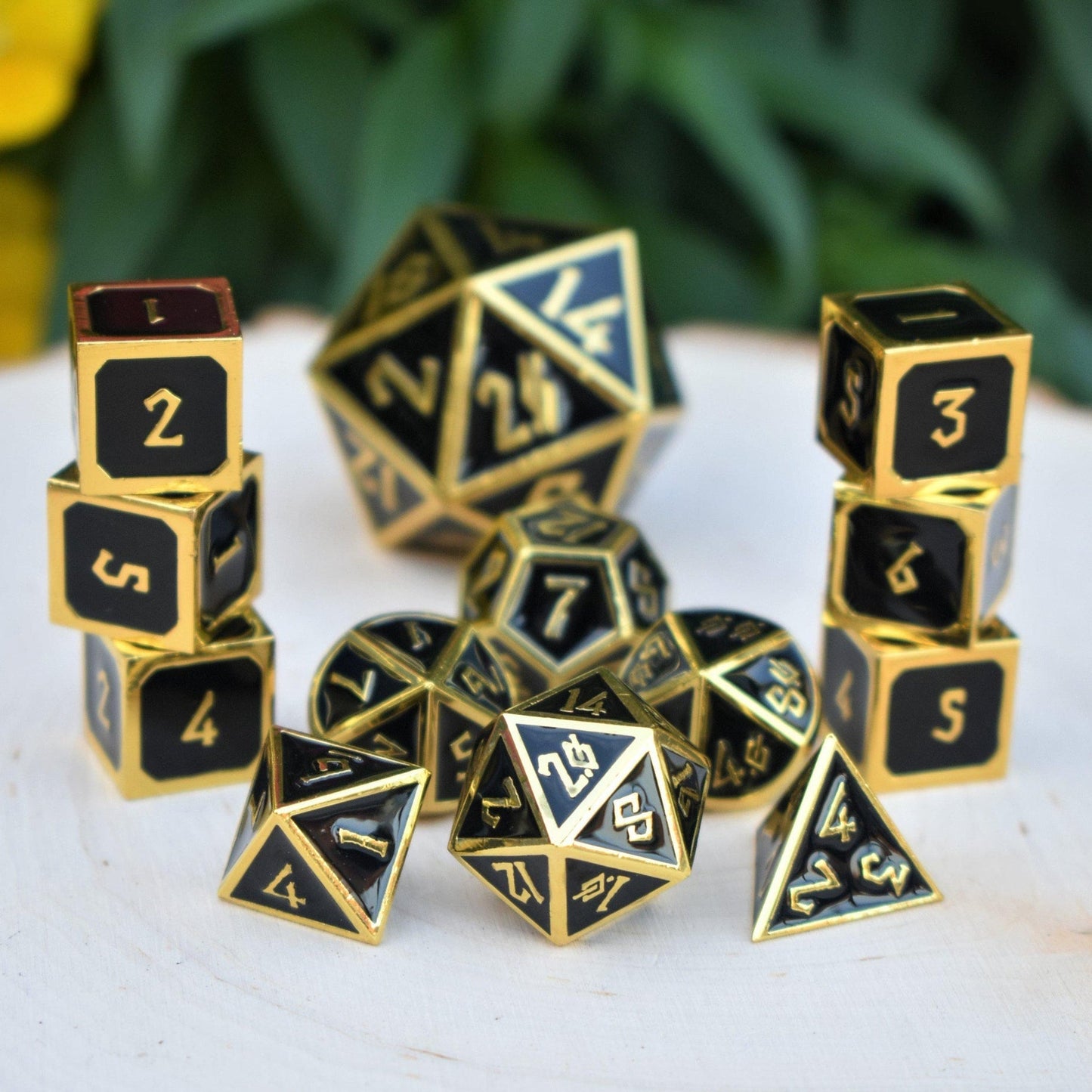 PRE-ORDER || Elder Runes Gold And Shadow Metal Dice Set