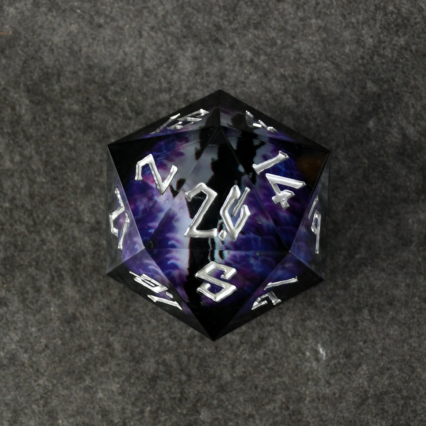 Pre-Order|| Enchanted Dragon Eye (Black/Silver) Liquid Core 50mm D20