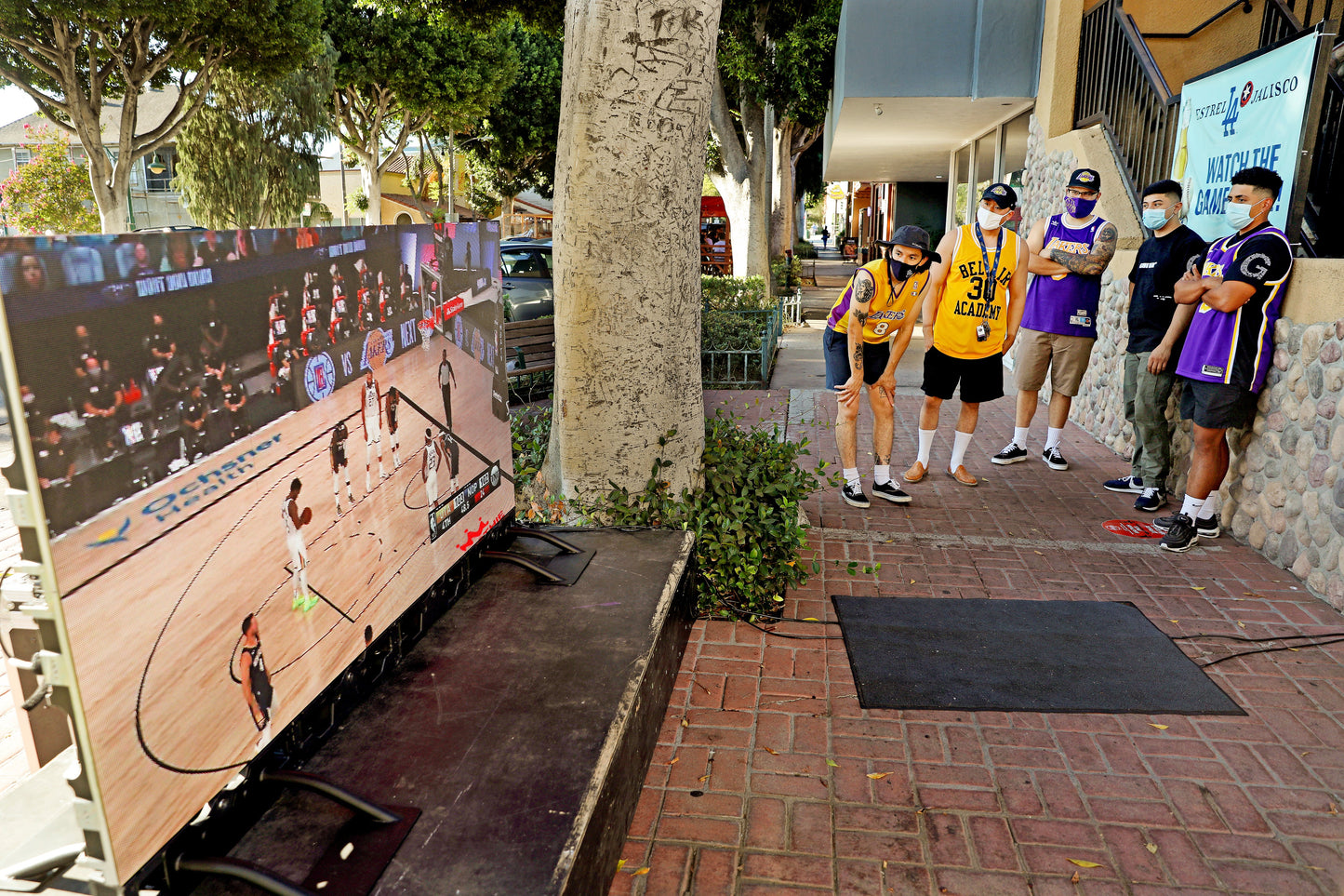 Return to Glory: The Los Angeles Lakers' Historic 2019–2020 Championship