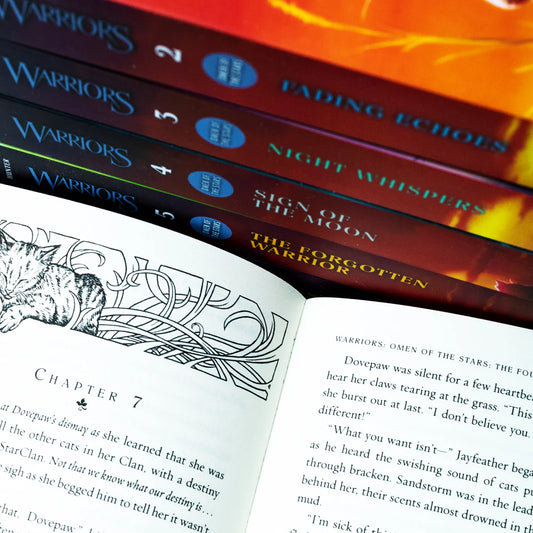 Warriors: Omen of the Stars Box Set: Volumes 1 to 6 By Erin Hunter  - paperback