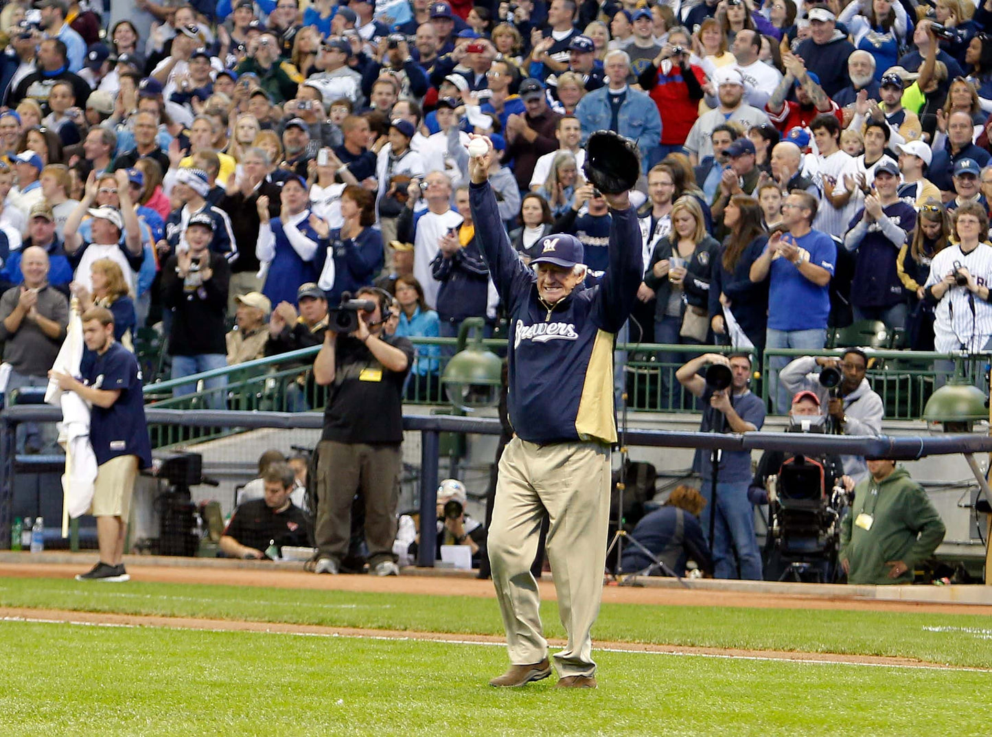 Bob Uecker: The Life and Career of the Milwaukee Brewers’ Legendary Broadcaster - BACKORDER ships 01/30/2026