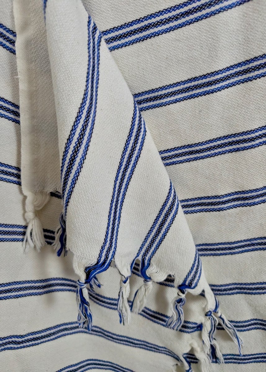 Ocean Breeze Towel | Lightweight, Absorbent & Quick-Drying Turkish Beach Towel